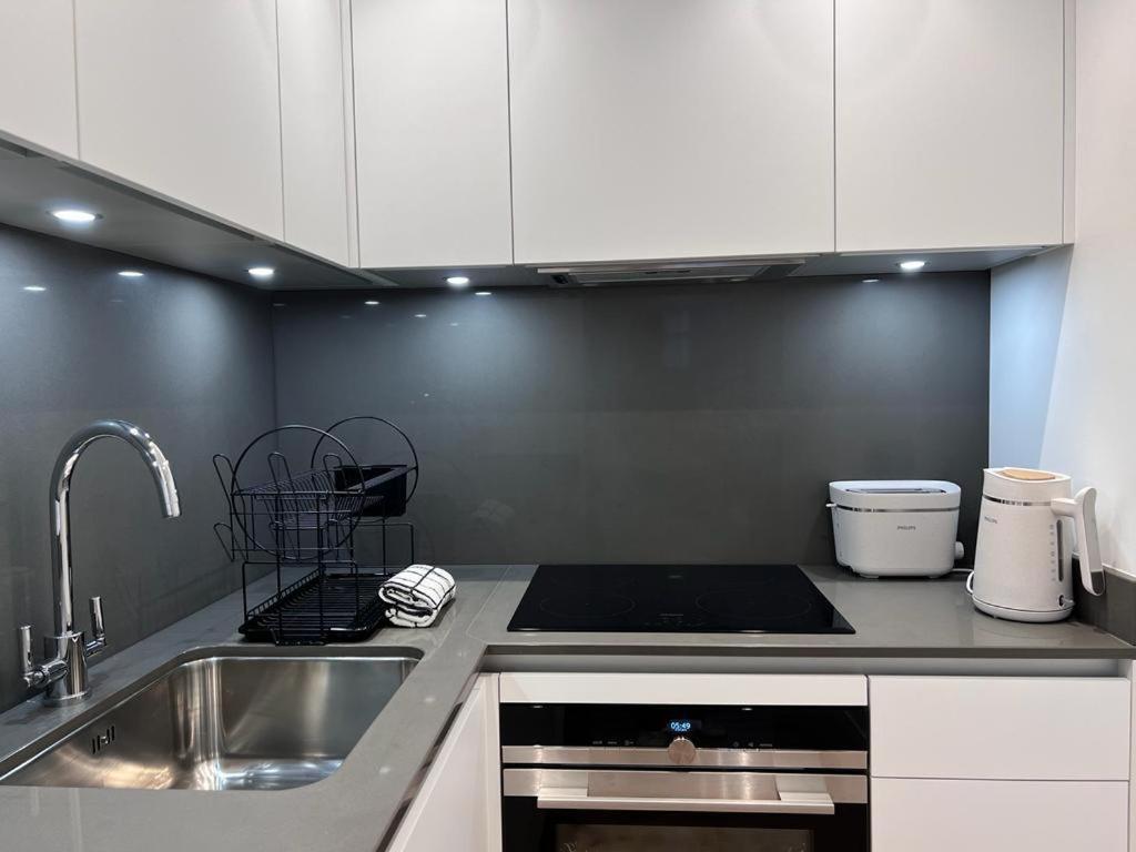 Chapel - Central Studio Apartment Μπαθ Εξωτερικό φωτογραφία